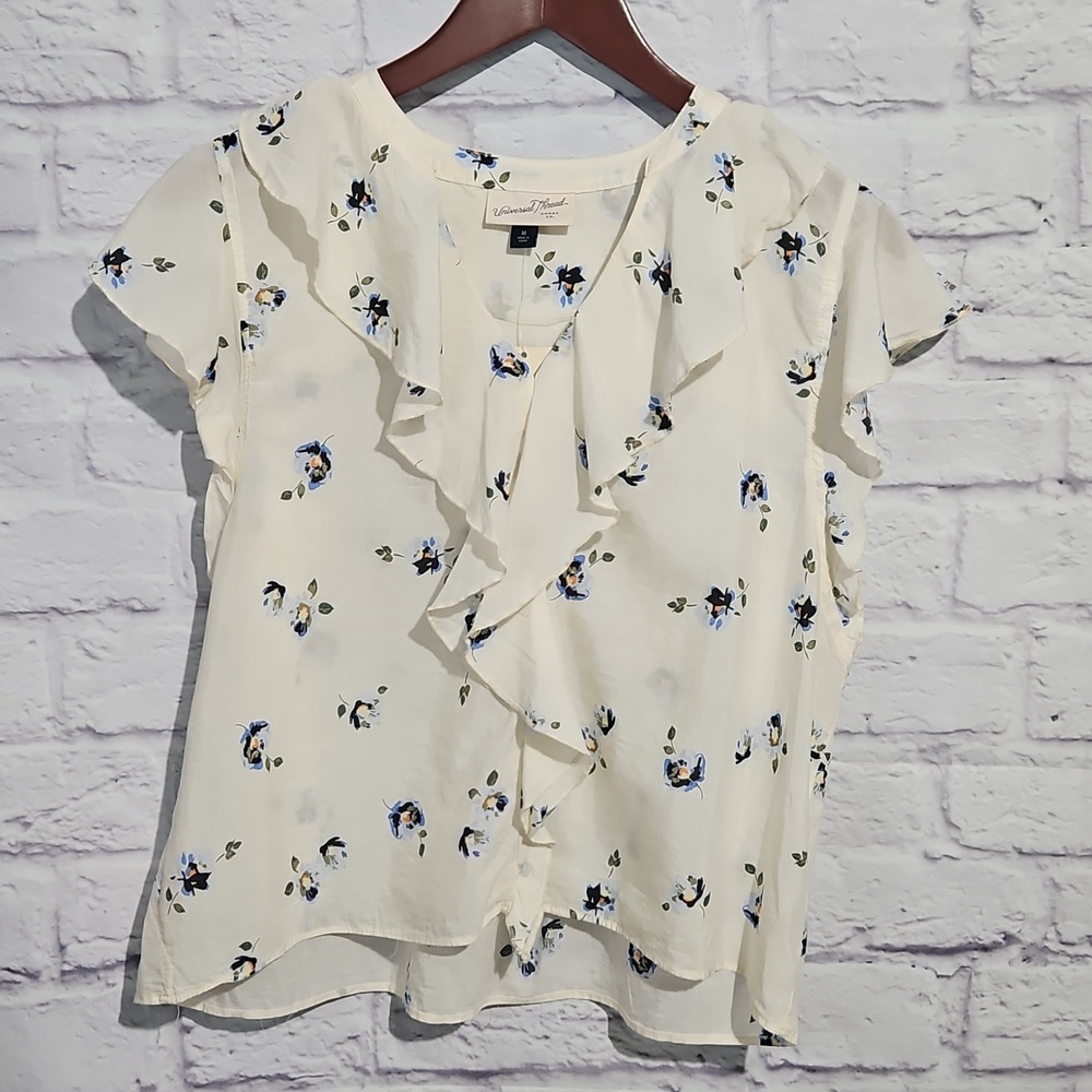 Universal Thread Cream Floral Ruffle Blouse - Picture 1 of 6